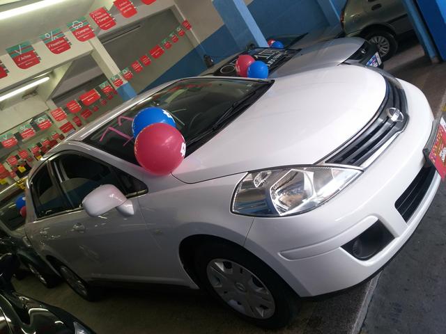 Nissan Tiida 2011 1.8 completo - Foto 13