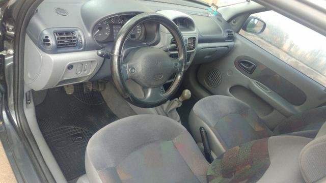 Clio Sedã Novo Completo "Todo Revisado" - Foto 5