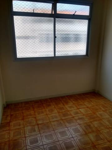 Apartamento Itapuã 3 quartos com dependência R$1.200,00 - Foto 10
