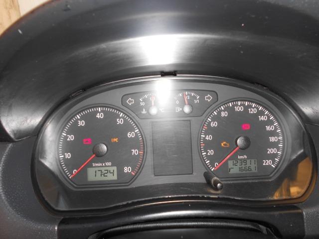 Polo Hatch Conservado e Muito Econômico - Foto 16