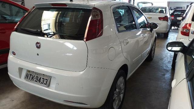 FIAT PUNTO 1.4 ELX 2010 COMPLETO - Foto 4