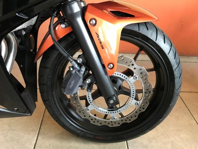 Cbr 500r 2016 preta-laranja - Foto 4