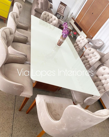 Mesa de 1.90 ctm com oito cadeiras area estofadas aqui no Via Lopes wpp 62 9 *