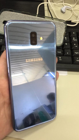 Celular Samsung galaxy j6+ - Foto 2