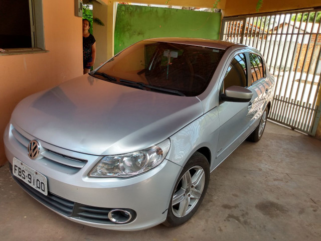 Voyage 1.6 Automático