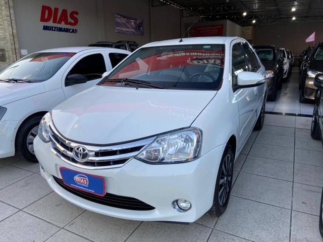 ETIOS 2016/2016 1.5 PLATINUM SEDAN 16V FLEX 4P MANUAL