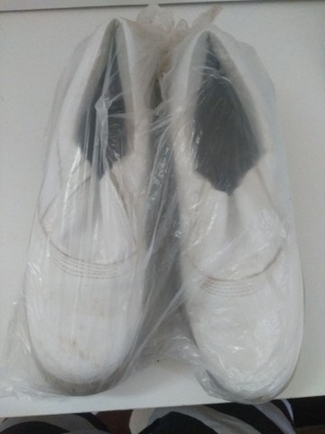 Conjunto Frigorífico Térmico Em Nylon + Luva + sapato branco+ Capuz - Foto 2