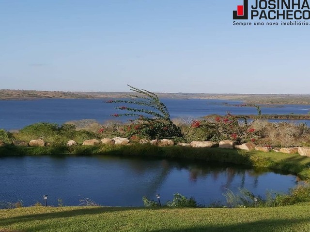 FAZENDA PEDRA DO LAGO. SUA CASA DE CAMPO EM SÃO GONÇALO DOS CAMPOS-BA