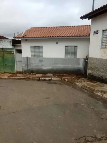 Captação de Casa a venda na Travessa Padre João Batista Reus, Centro, Juiz de Fora, MG