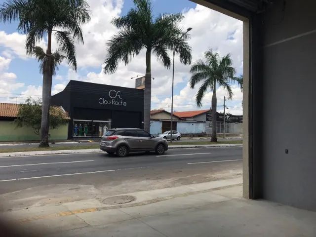 Sala comercial estilo galpão av Leste Oeste prox Bernardo Sayão - Foto 3