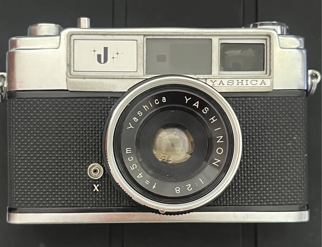 Câmera analógica Yashica J