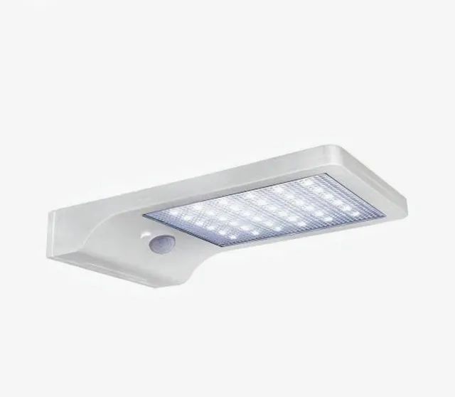 Lâmpada Luminária Solar LED Com Sensor de Movimento - Foto 4