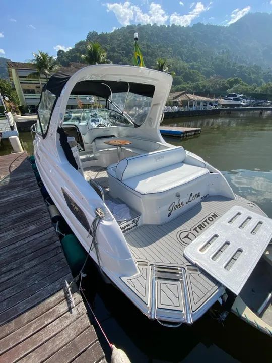 Lancha Triton 29.5? - 300HP Volvo Gas - Foto 6