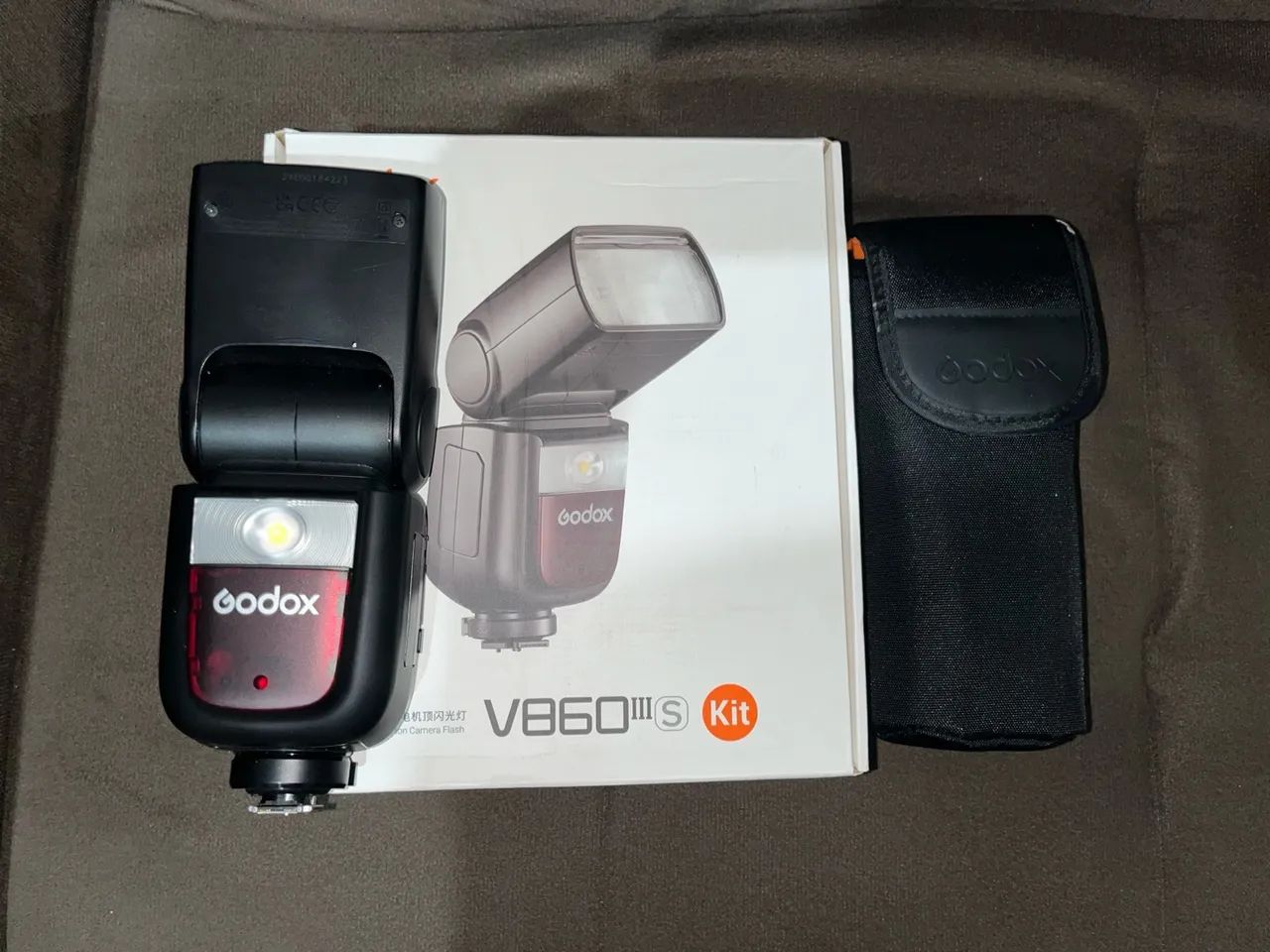 Flash Godox V860IIS P/ SONY Kit - Novo - Foto 2