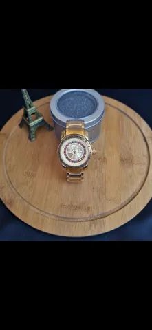 Relógio bvgari Cassiano dourado 