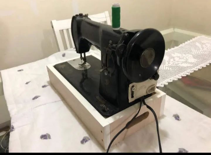 Máquina de costura Singer - Foto 3