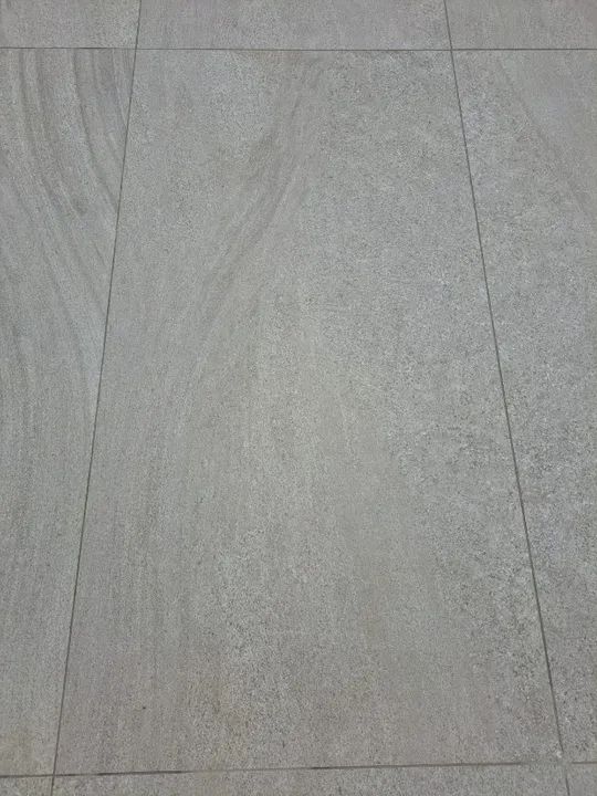 Vendo Revestimento de Porcelanato 62 x 122 - Foto 3