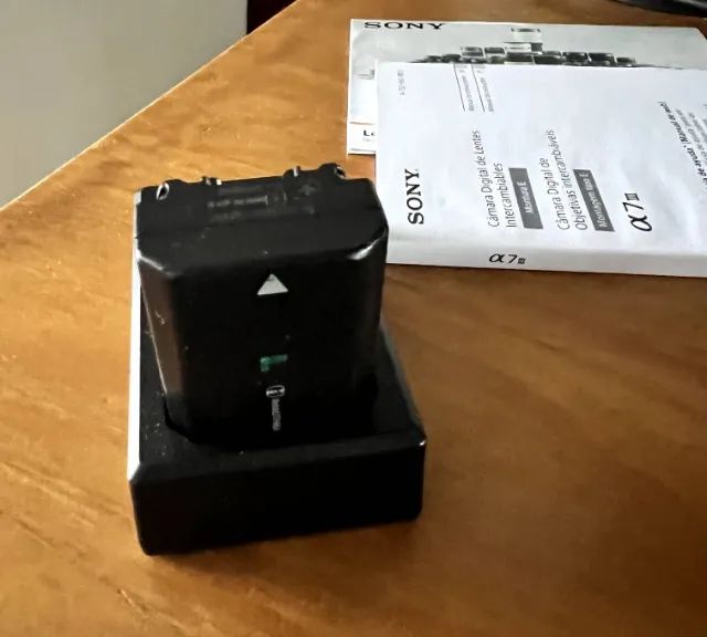 Sony A7 III - Câmera Mirrorless Full Frame - Semi Nova - segunda unidade - Foto 4