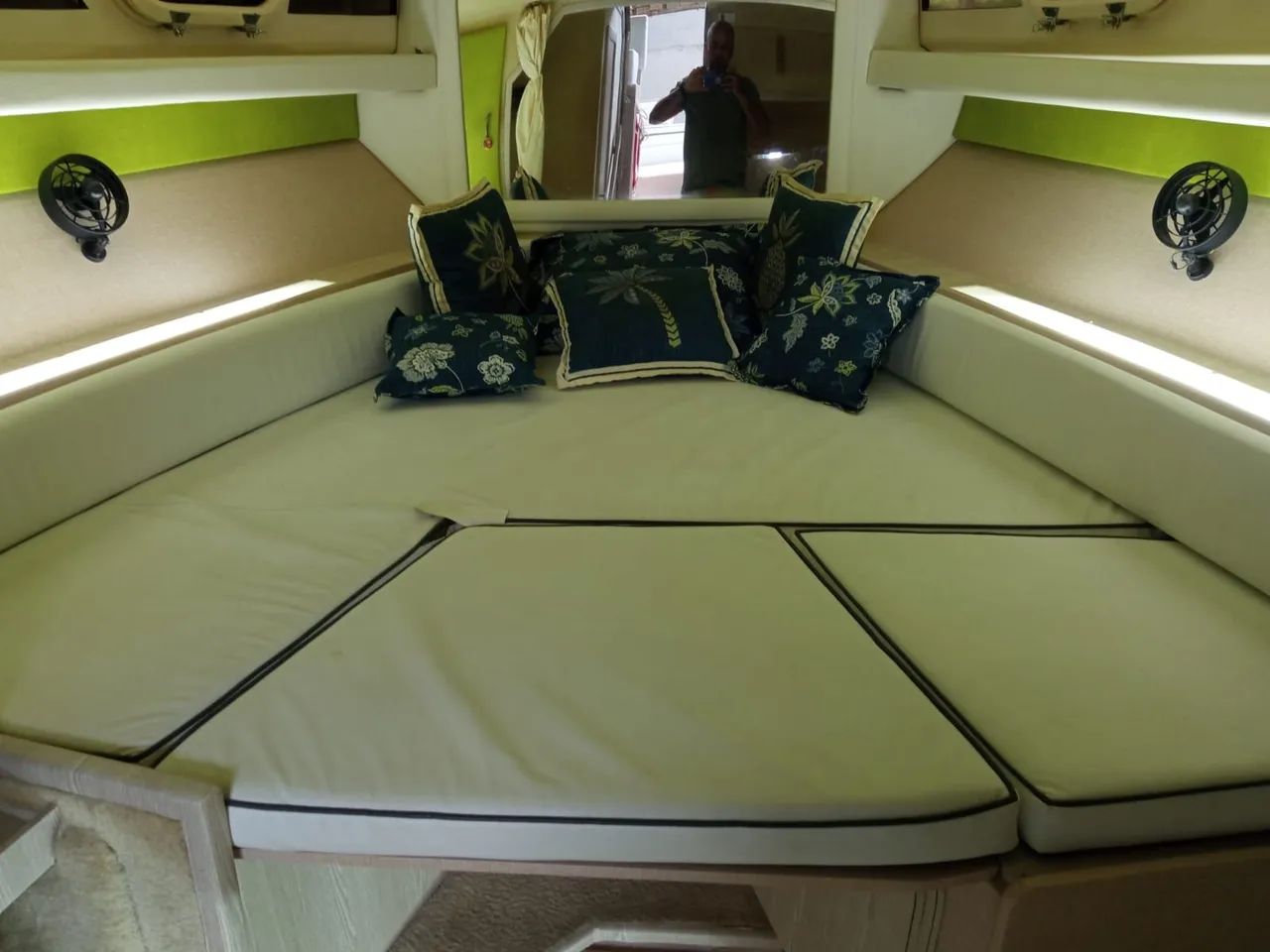 Lancha Cobra 32 - Foto 2