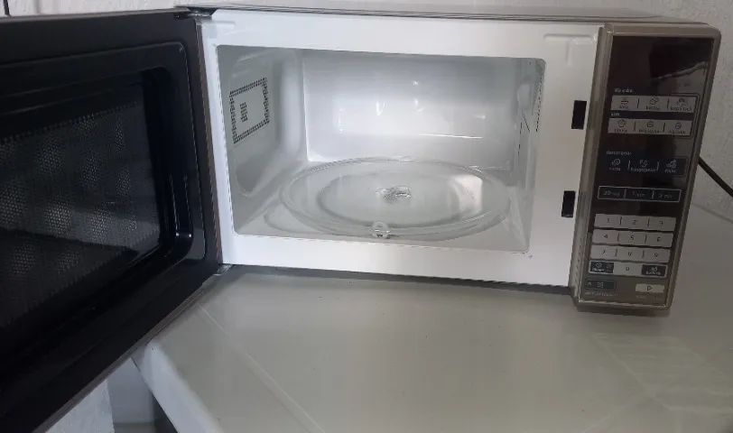 VENDO MICRO-ONDAS MIDEIA INOX