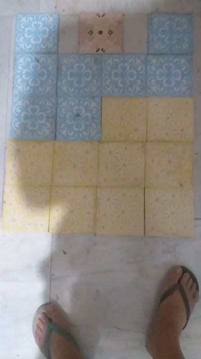 Azuleijo amarelo antigo - Foto 2