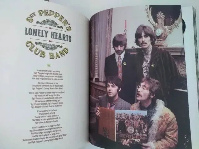 The Beatles: The Illustrated Lyrics: 1963-1970 - Letras ilustradas - Foto 3