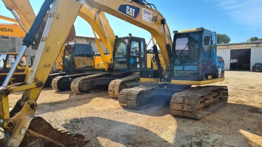 Escavadeira Cat 312 D2l Ano 2015 - Foto 2