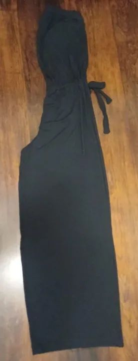 Macacão preto tomara que caia, viscose e elastano, maravilhoso e impecável!!! - Foto 5