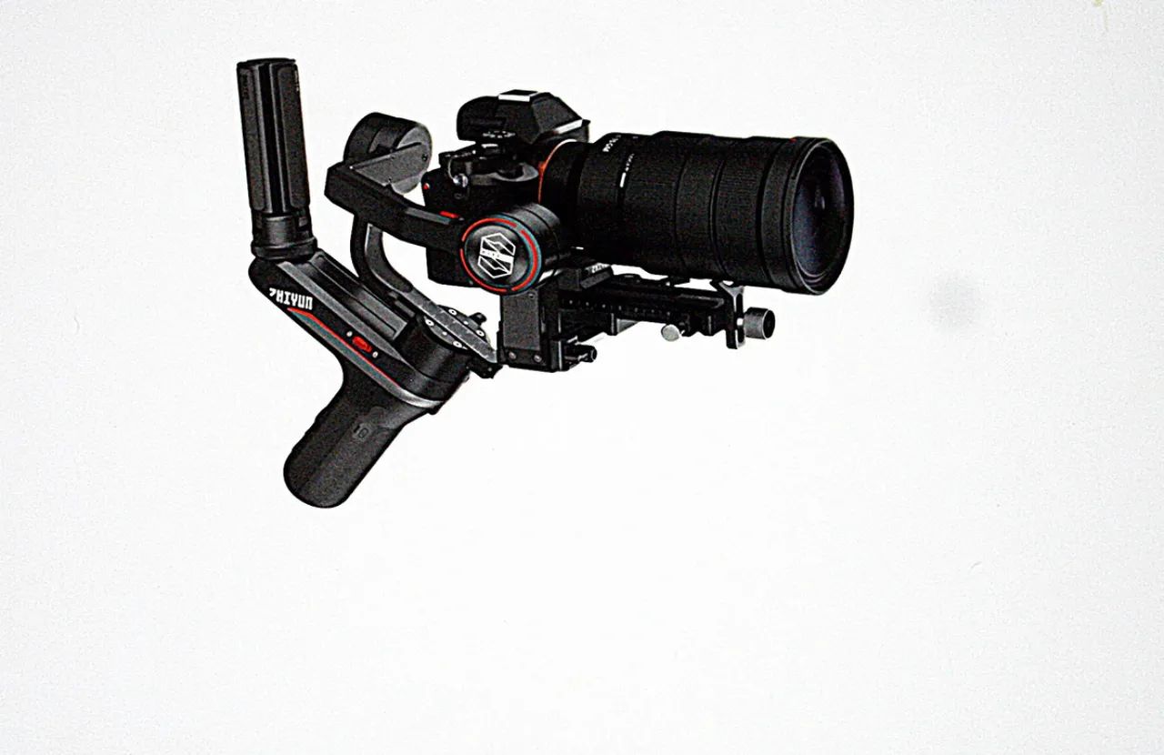 Estabilizador Gimbal Webill S na caixa e com case de brinde. Novinho