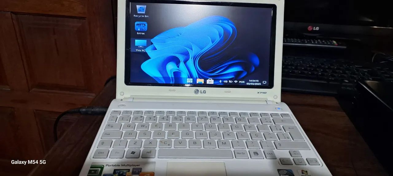 Netbook LG X140.windos 11 .tudo funcionando