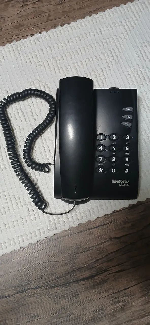Aparelho de Telefone Fixo Intelbras Pleno