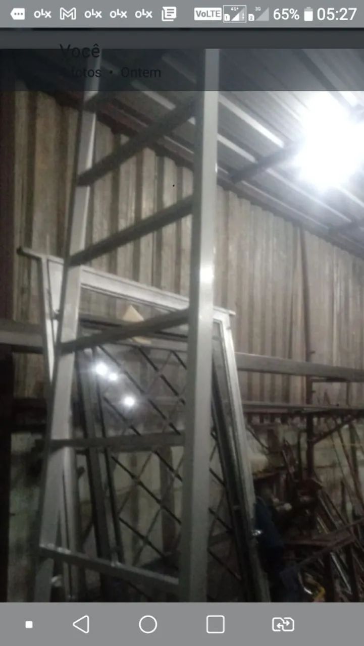 Escada ferro muito forte nova - Foto 2
