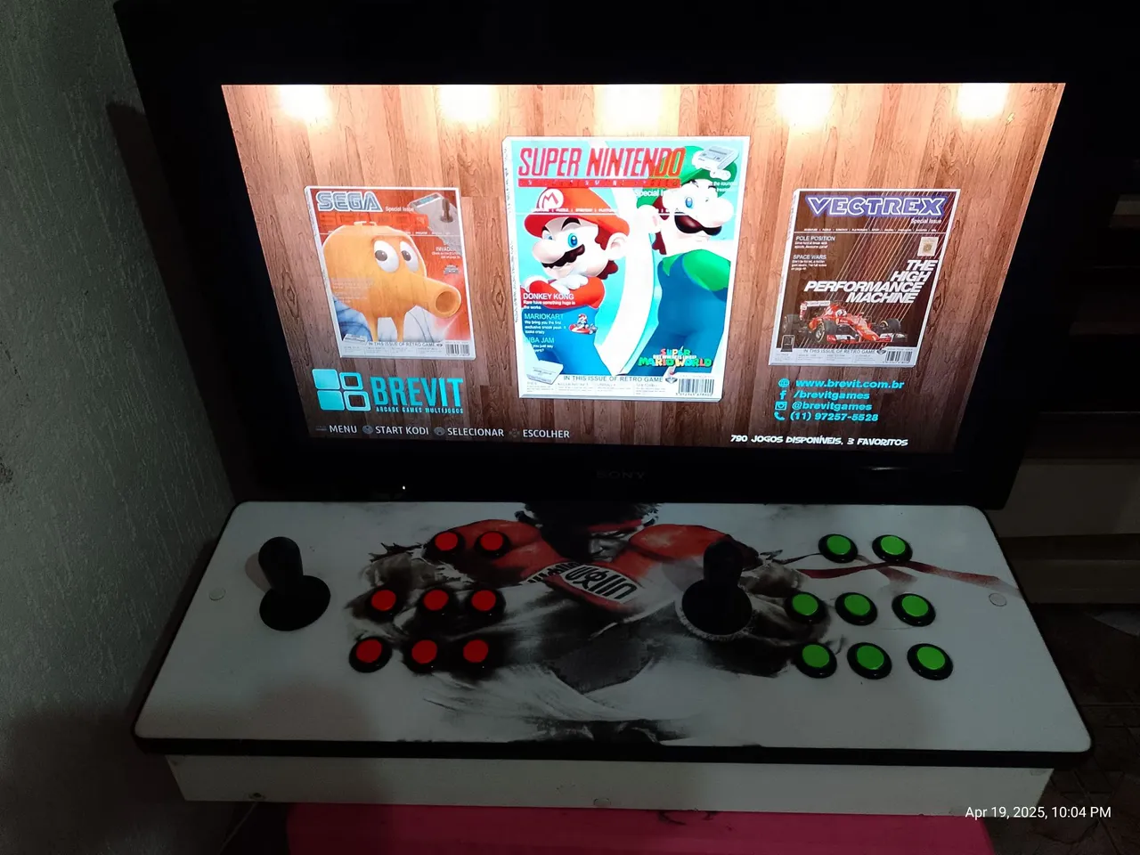 Máquina de Arcade com 10.000 Jogos!