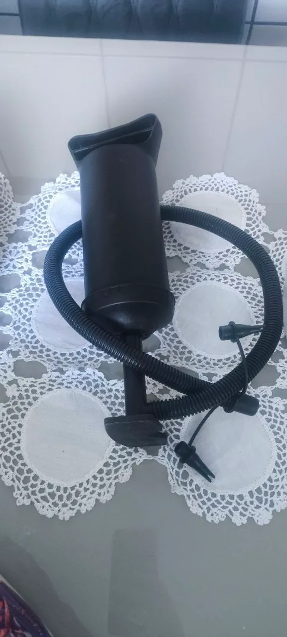Bomba de ar manual para infláveis