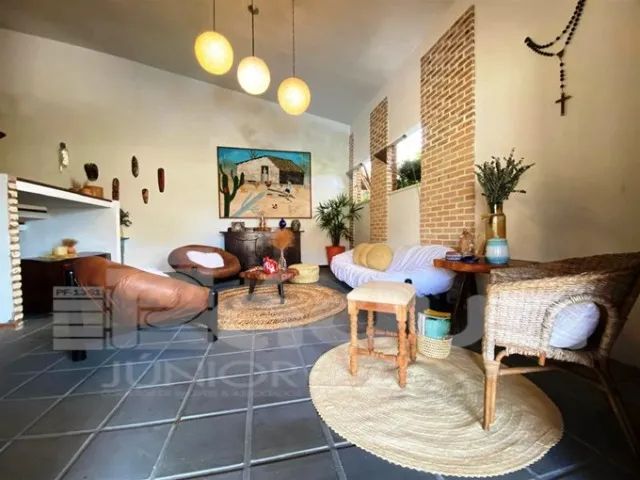 CASA À VENDA NA FAROLÂNDIA - ESQUINA, COMPLETA E AVERBADA! - Foto 3
