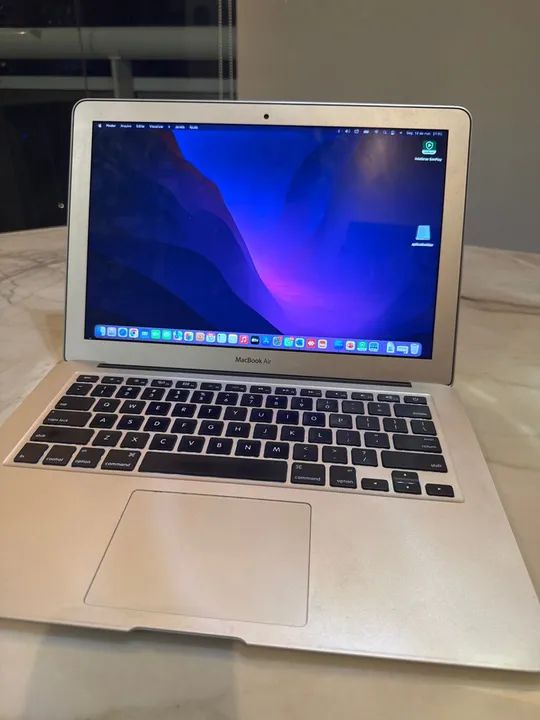 MacBook Air Apple + carregador e mouse Apple 