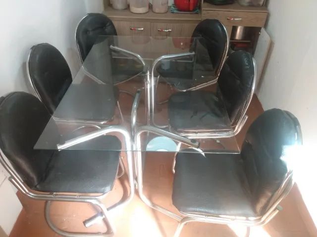 Mesa  de Jantar  com Tampo Vidro