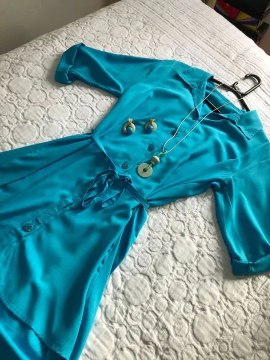 Vestido azul turquesa +kit colar e brincos - Foto 3