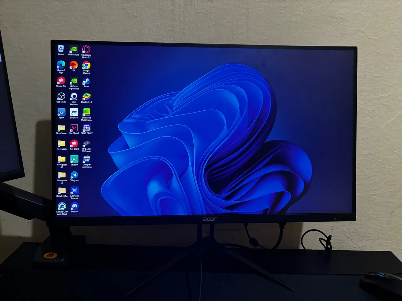 PC Gamer Completo + Periféricos Premium - i5 + GTX 1660 Ti + Water Cooler