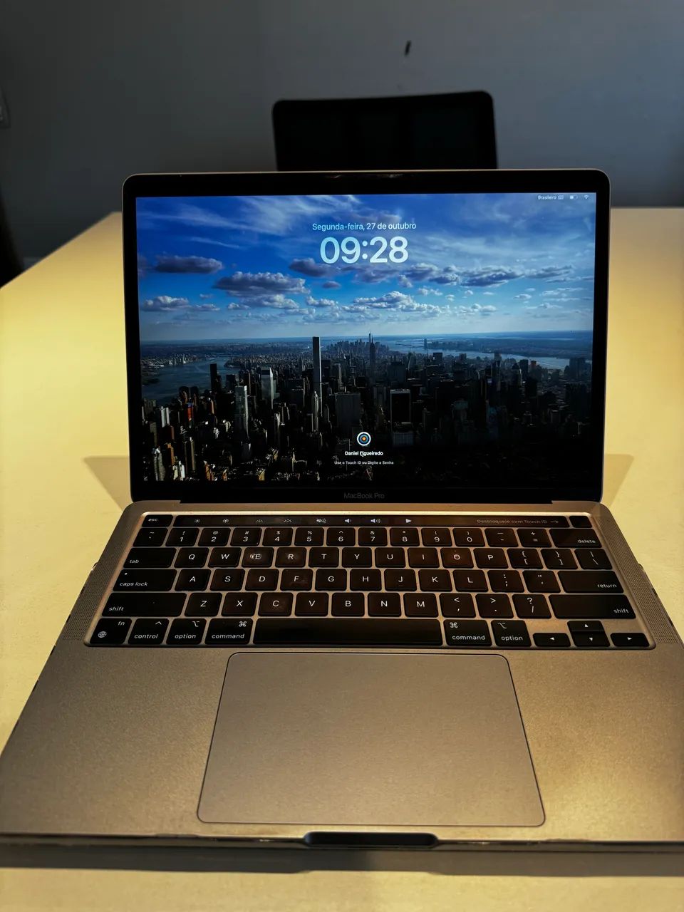 MacBook Pro 13インチ M1 8GB 512GB Notebook Apple MacBook Pro (de 13 polegadas, Processador M1 da