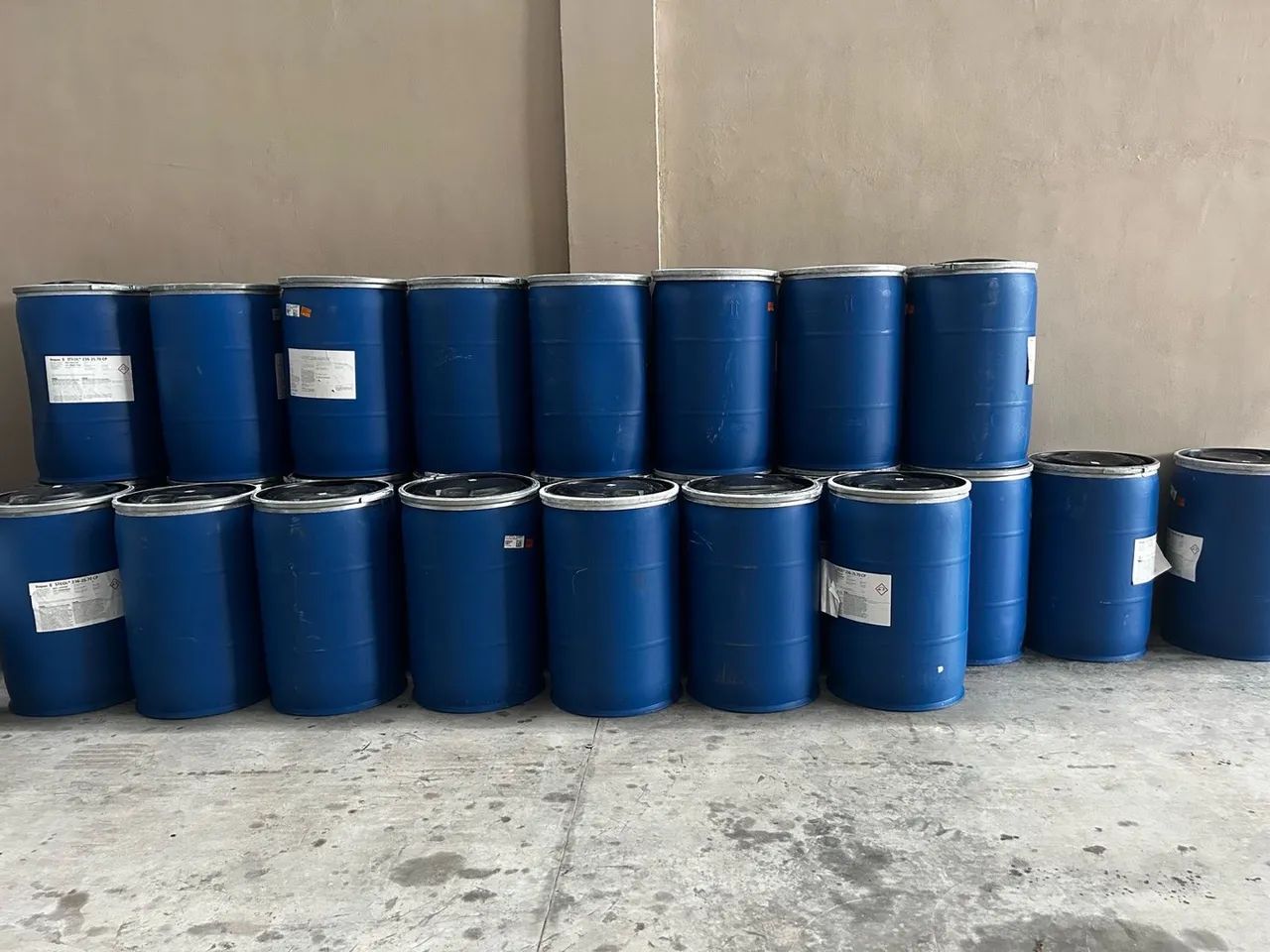 Bombonas/Tambores Plásticas Reforçadas - Diversos Tamanhos - Foto 5