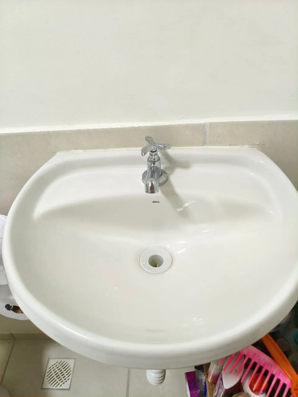 Vendo lavatório Deca+ toneira Docol  - Foto 2