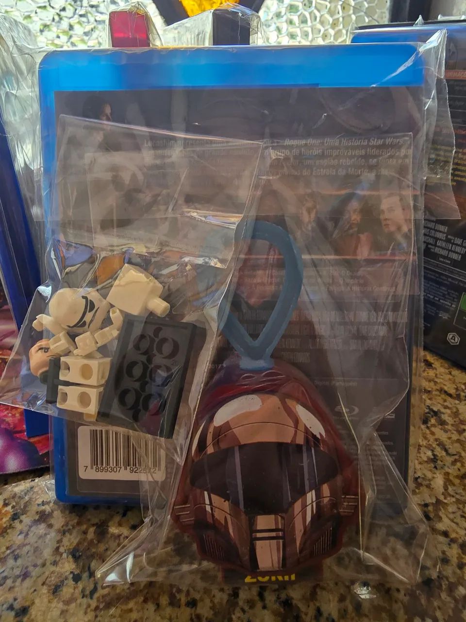 Blu-Ray Rogue One: Uma História Star Wars (DUPLO) - Foto 4