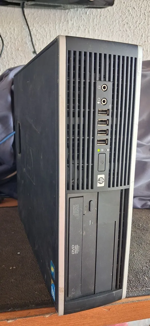 Cpu core2quad 8gb ram 500gb hd Windows 10 