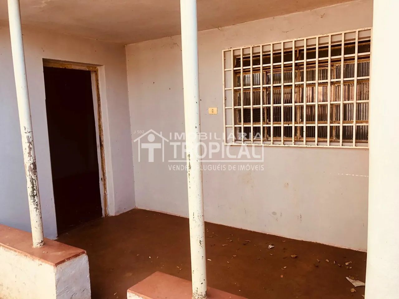 Vende-se casa bem localizada no setor Aeroporto em Porto Nacional-To. - Foto 4