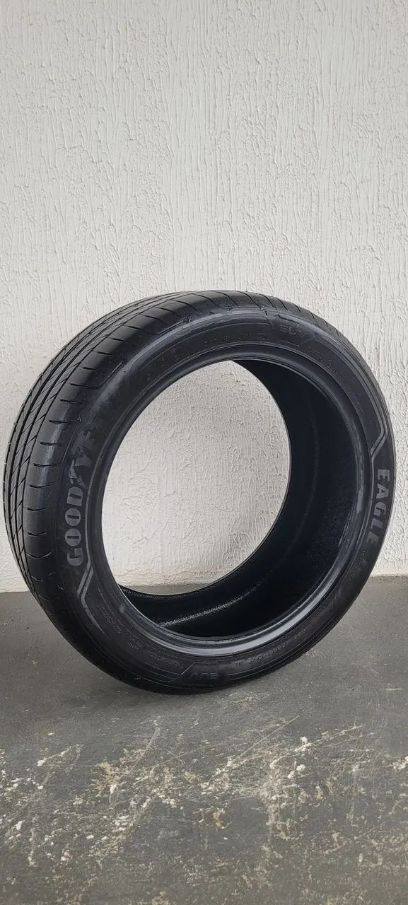 Pneu aro 20