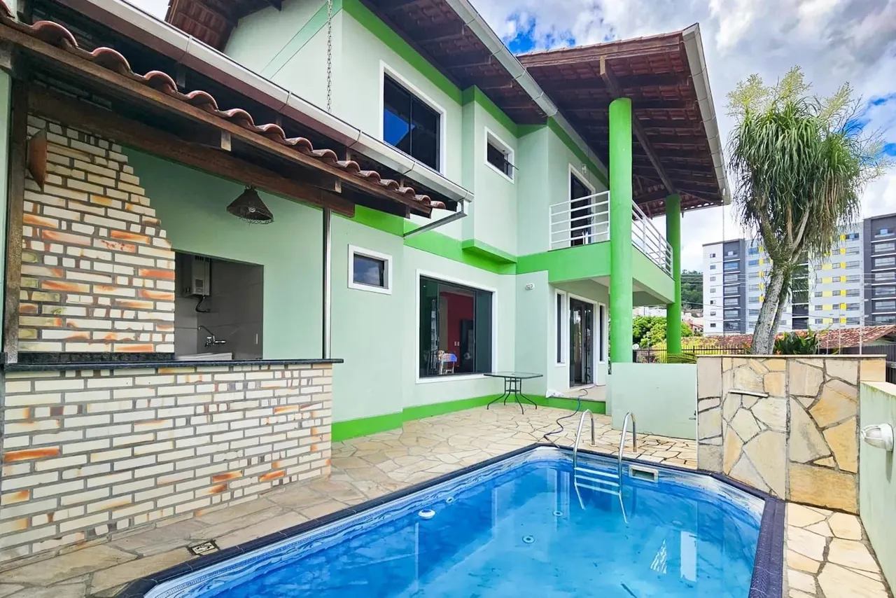 Casa à venda, 184 m² por R$ 980.000,00 - Escola Agrícola - Blumenau/SC