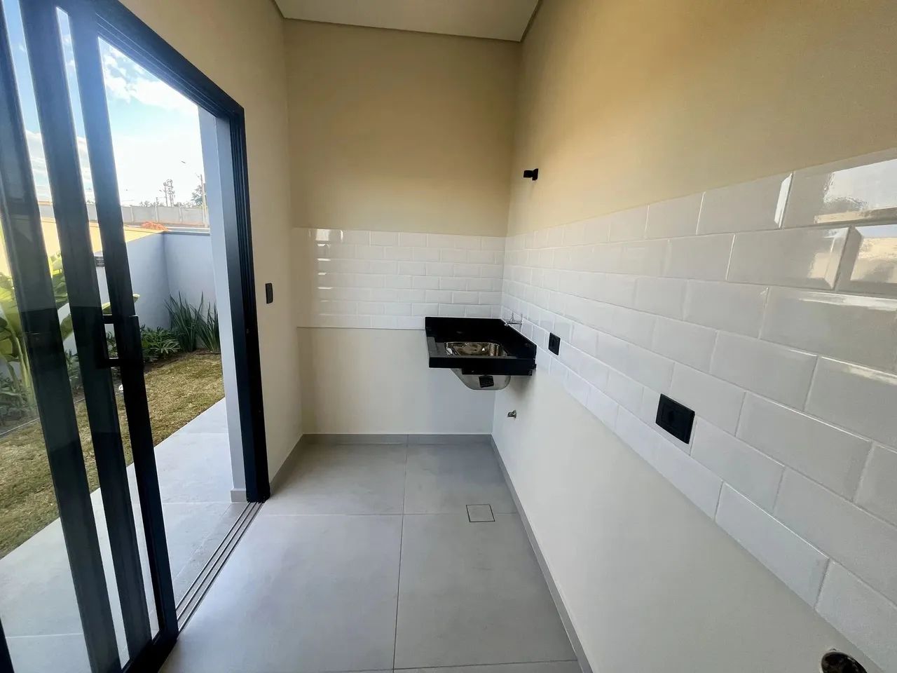 Térrea para venda com 116 metros quadrados com 3 quartos - Foto 5