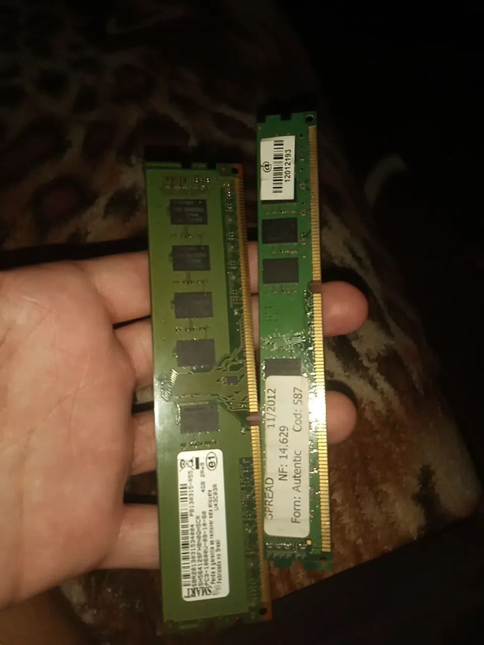 2 memoria RAM 4 Gb ddr364842046612994120