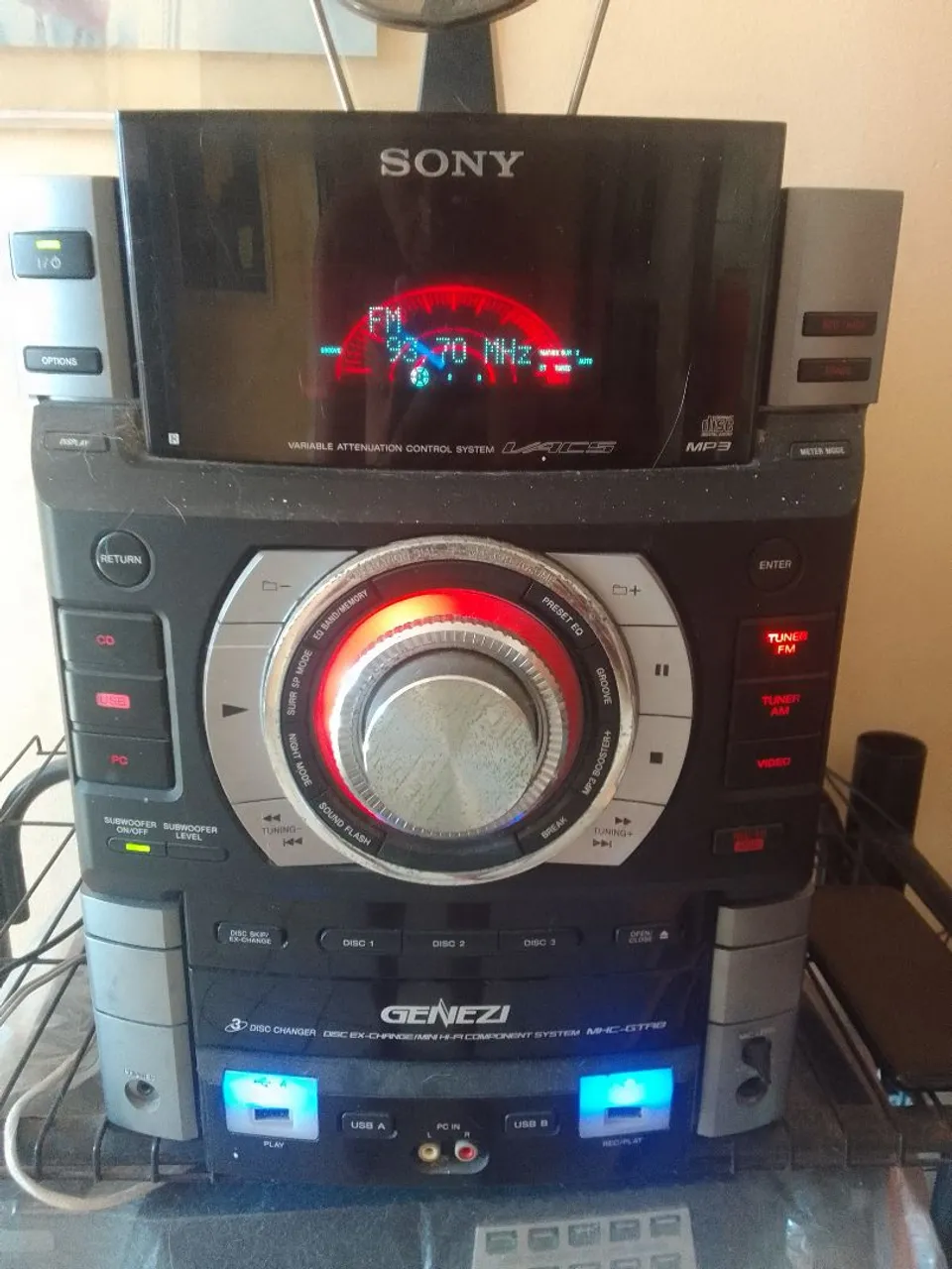 Vendo aparelho de som Micro system Sony Genezi